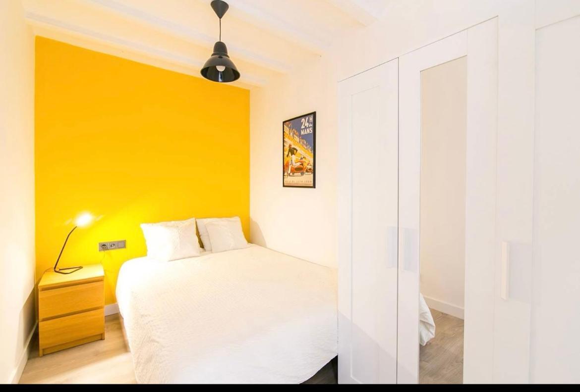 Ferienwohnung Apartamento Elyo Barcelona Exterior foto